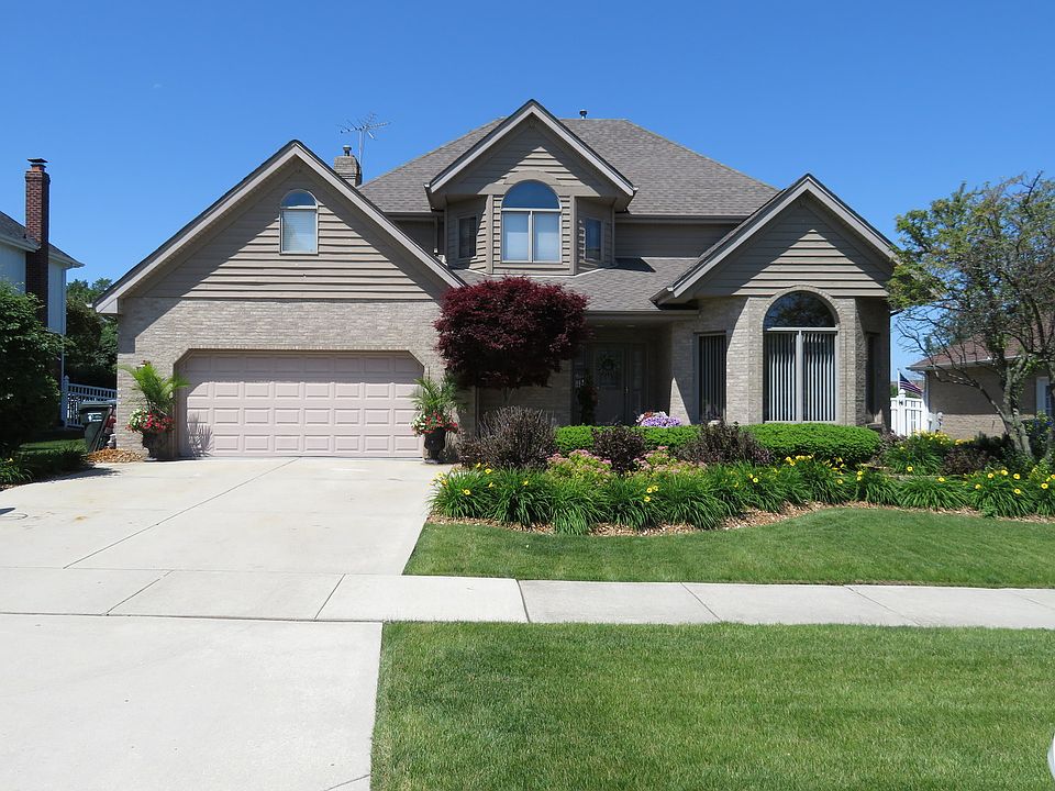 1st image of 16630 Paw Paw Ave