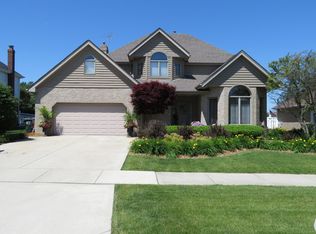 16630 Paw Paw Ave, Orland Park, IL 60467
