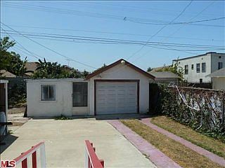 2nd image of 1444 W 51st Pl