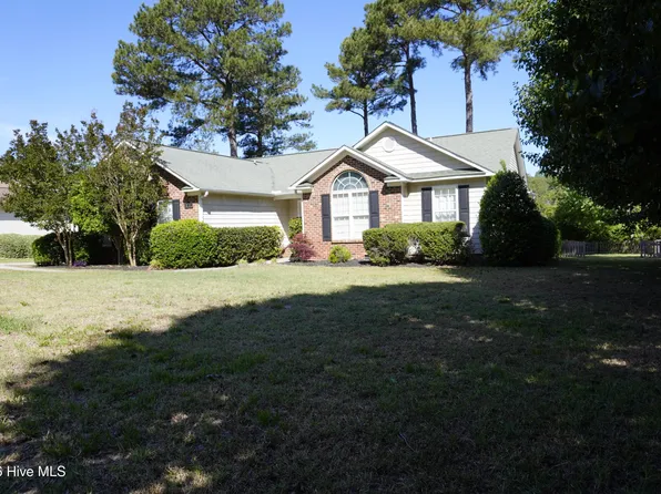 170 Russet Ct, Carthage, NC 28327