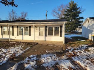 703 Lake Ave, Kendallville, IN