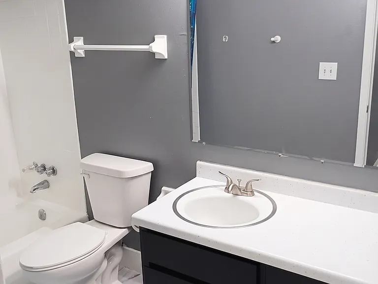 Sation Hills Apartments in Kenosha, WI — Photo 21