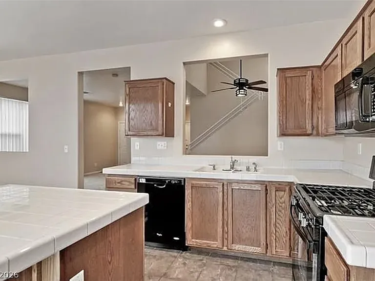 1201 Padre Serra Ln — Photo 7