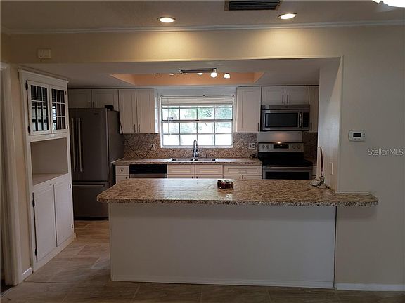 4th image of 103 Cedarwood Cir