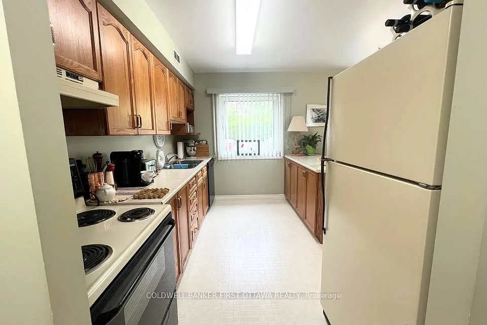 1 bed, $2,300 — Photo 3