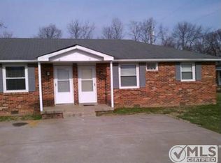 121 Tandy Dr, Clarksville, TN 37042