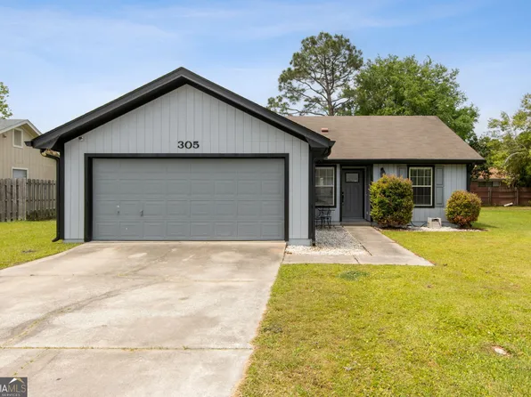 305 Lakeview Dr, Kingsland, GA 31548