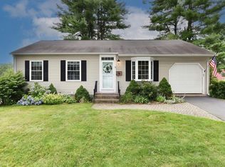 9 Palmer Rd, Portland, CT 06480