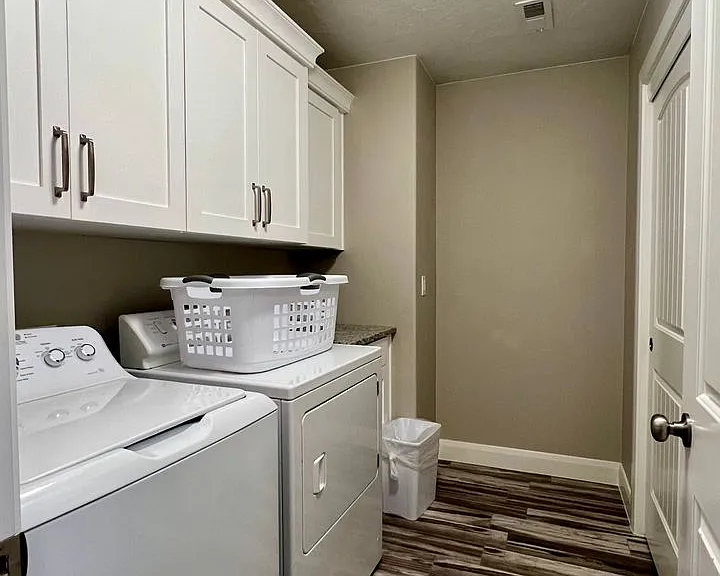 2520 Blackhawk Dr #30 — Photo 38
