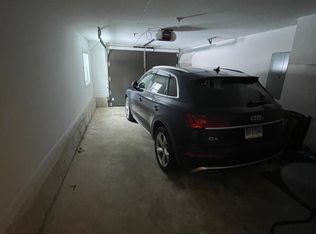 38 E Hill Rd #36, Oxford, CT 06478