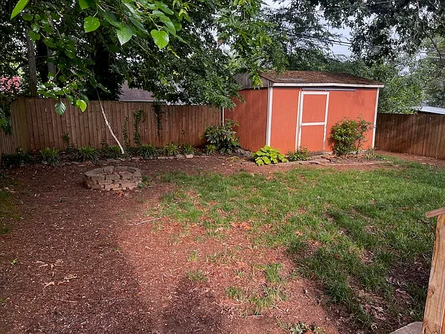 2917 Bellevue St — Photo 21
