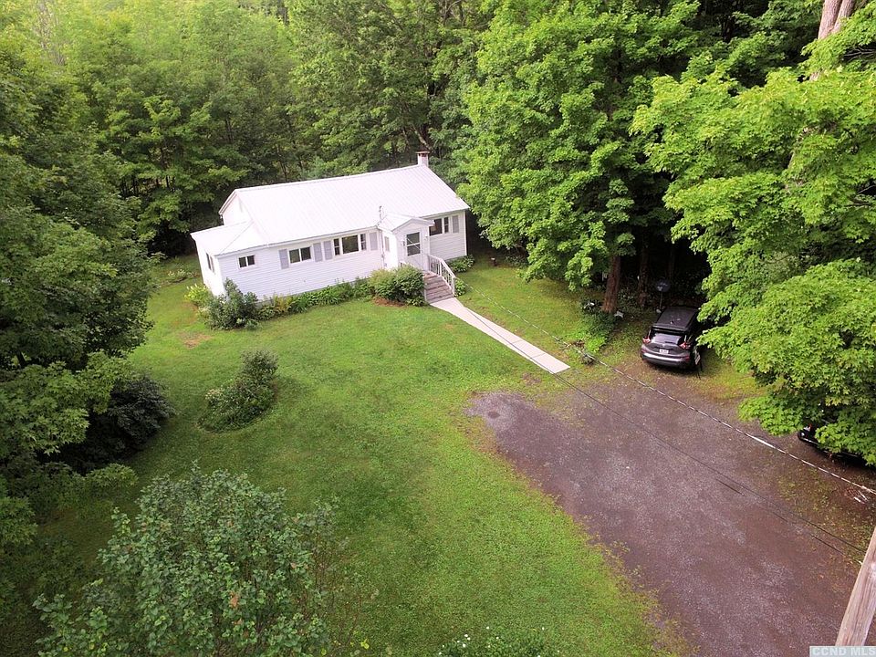 1st image of 133 Park Ln