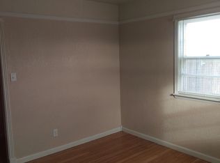 415 Lyon St, Laramie, WY 82072