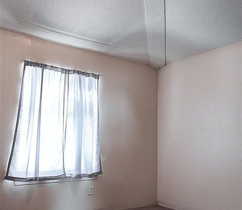 4th image of 1469 Paseo Del Sur Ct