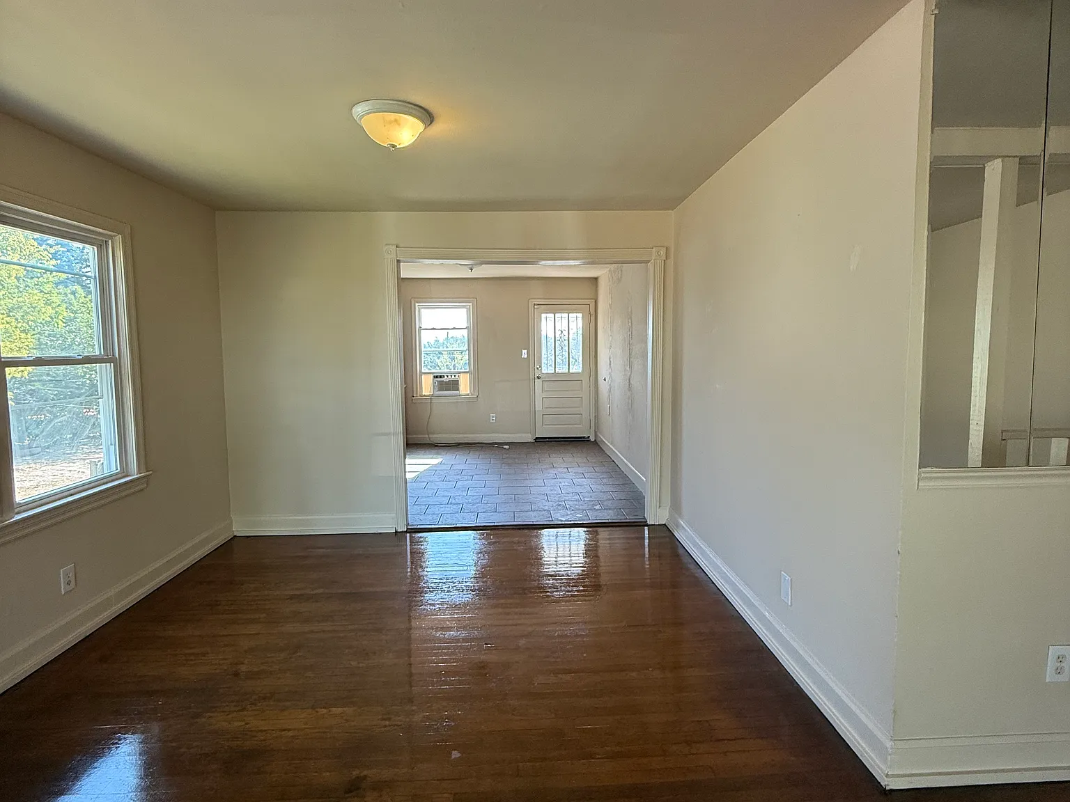 3 bed, 1232 sqft, $1,200 — Photo 4