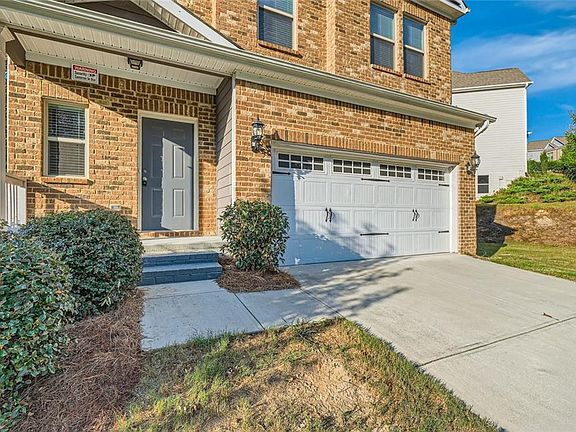 4th image of 375 Dublin Way