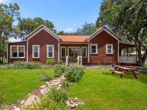 1266 Holbrook, San Antonio, TX 78218