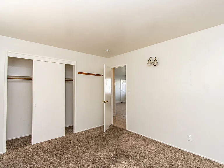 121 Starr Ave #C — Photo 9