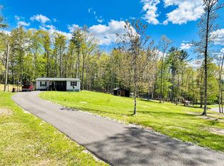 628 Flat Top Rd, Bland, VA 24315