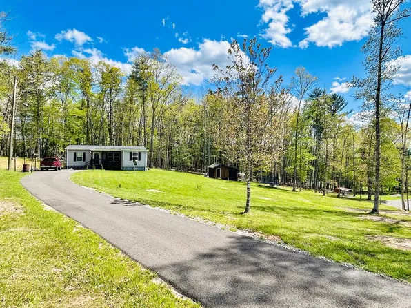 628 Flat Top Rd, Bland, VA 24315