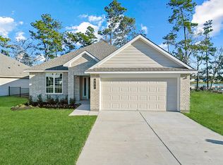 457 Shoreview Dr, Conroe, TX 77303