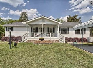 550 N Lakeshore Dr, Gilbert, SC 29054