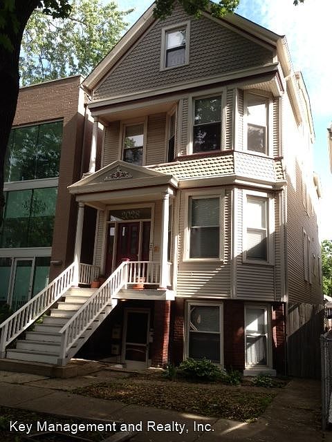 1st image of 2028 W Melrose St #7506988