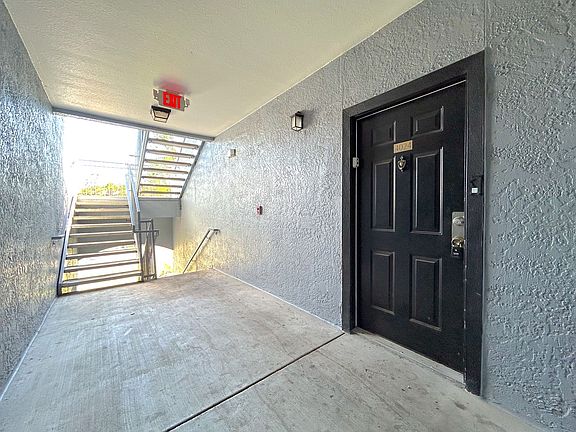 2nd image of 3700 Castle Pines Ln APT 4024