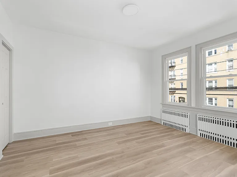 163 Summit Ave — Photo 19