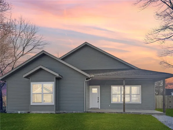 140 Park Valley Ct, Anderson, MO 64831