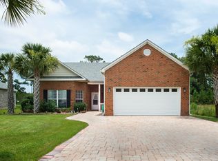 204 Tropical Way, Freeport, FL 32439