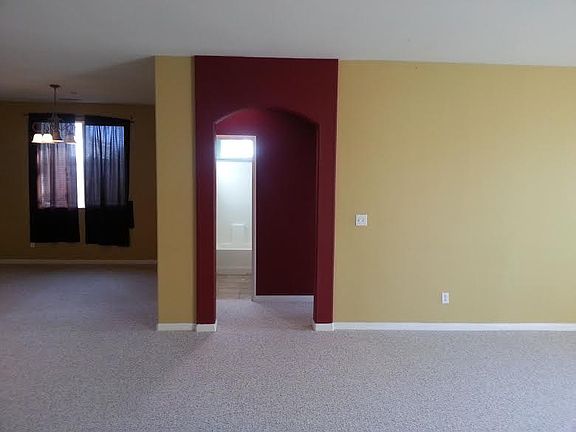 4th image of 16489 Pine Forest St