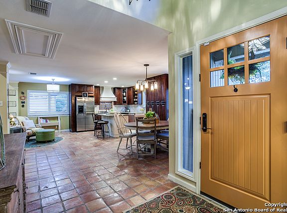 5th image of 12739 Castle Bend St