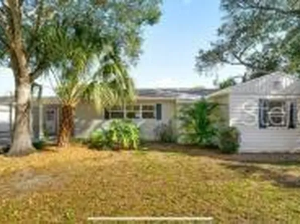 809 75th St N, Saint Petersburg, FL 33710