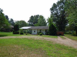 13646 Anderson Rd, Granger, IN 46530