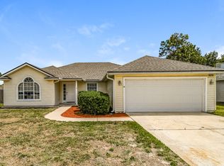 509 Fallen Timbers Dr, Orange Park, FL 32073