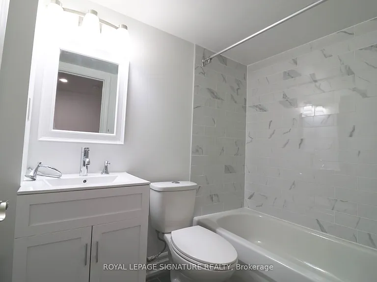 309 Cranbrook Dr #BASEMENT — Photo 8