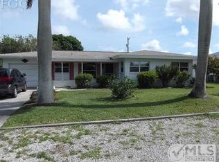 1405 SE 44th St, Cape Coral, FL 33904