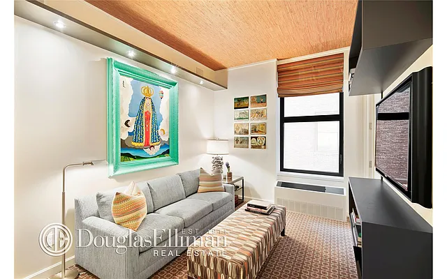 Sold by Douglas Elliman | media 16