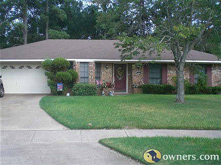 Lovely home in Briarcliff Sub.