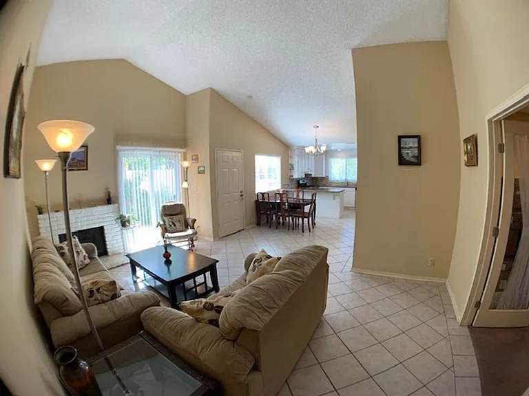 4550 N Ashtree St — Photo 14