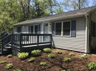 15 Indian Ave, Plymouth, MA 02360