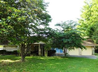 602 Shawnee Dr, Campbellsville, KY 42718
