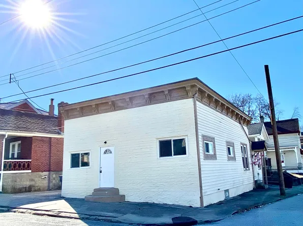 302 McKinney Ave APT 1, Dayton, KY 41074