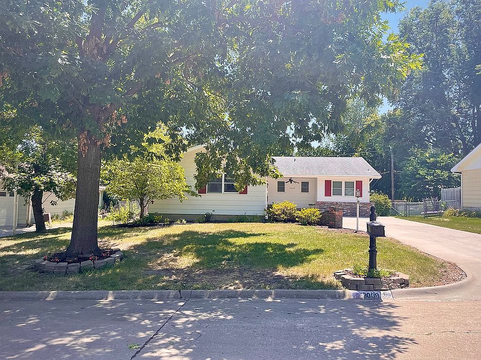 1st image of 3009 Payne Dr
