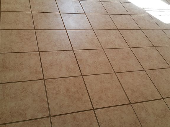 3rd image of 3452 Pleasant Dr