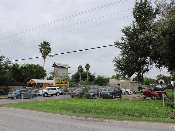 2nd image of 1700 Amigo Ave
