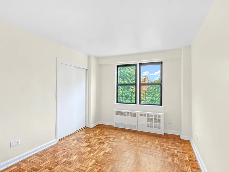 1740 Ocean Ave #6A — Photo 10