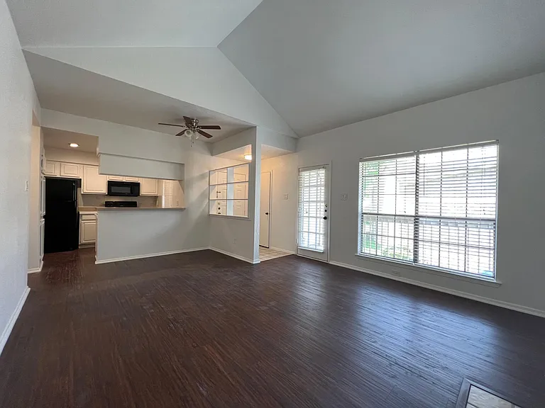 3140 Devonshire Dr #236H — Photo 21