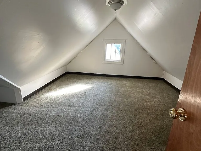 645 N McGuire Rd — Photo 31